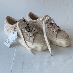 NWT Zara animal print platform sneaker size 7.5